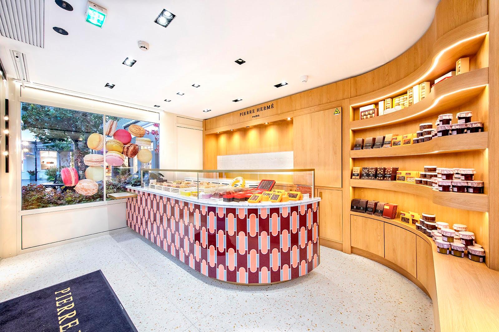 Café Pierre Hermé Paris