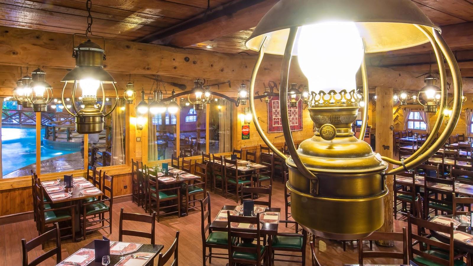 Crockett's Tavern
