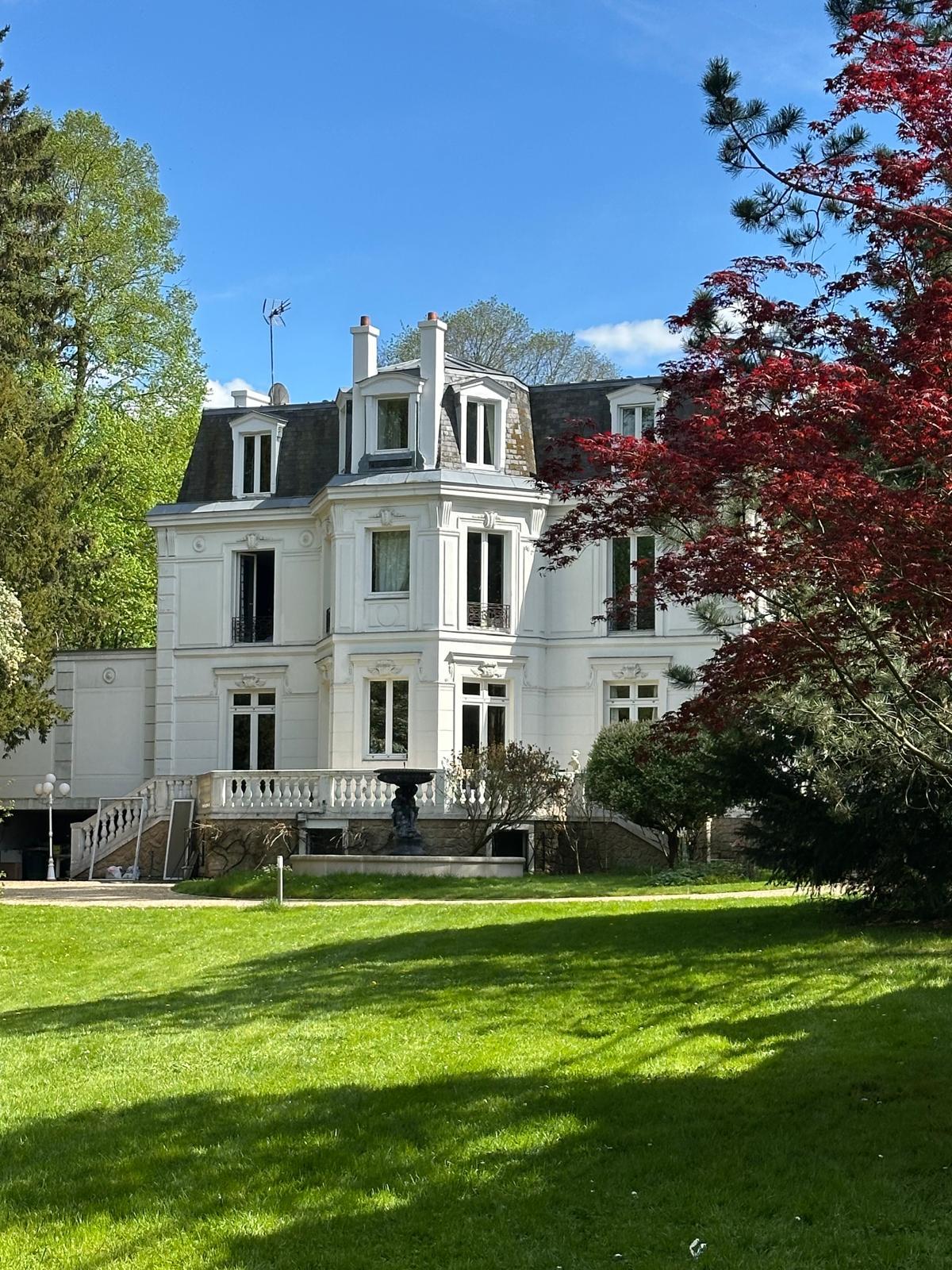 La Cour des Merveilles