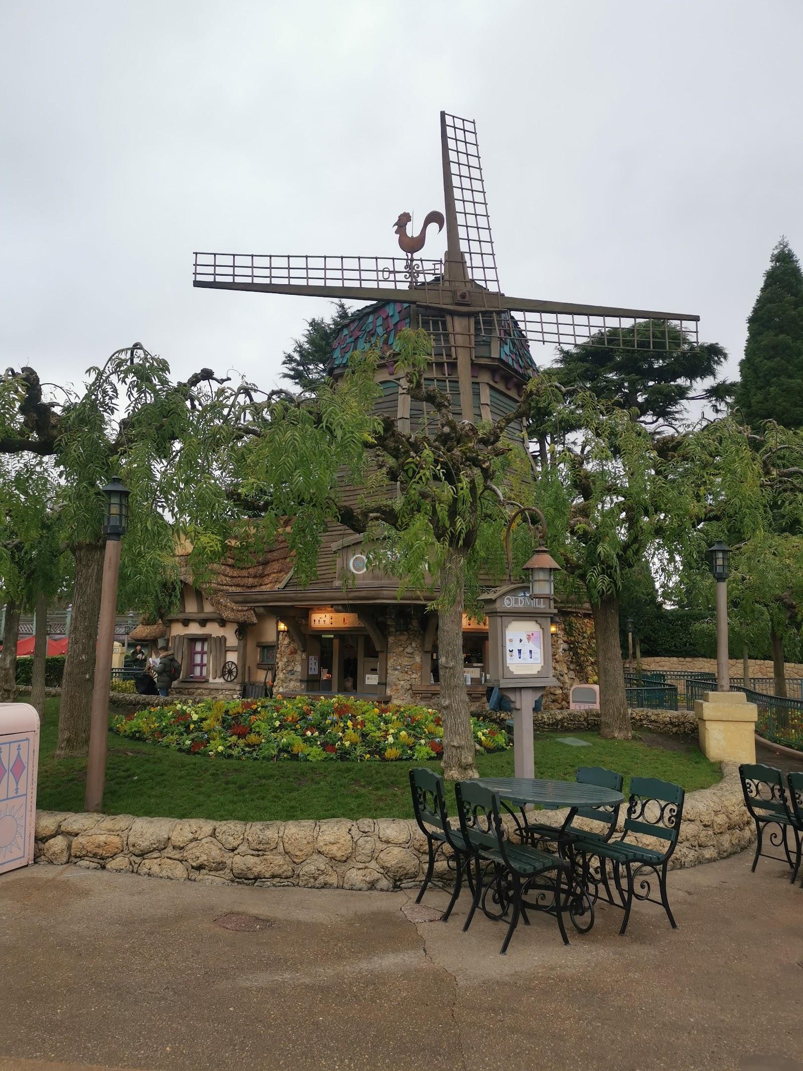 Le Vieux Moulin